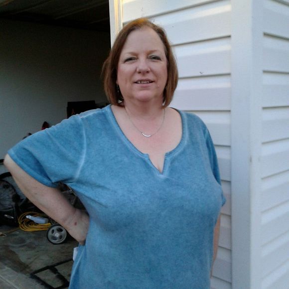 Meet your Posher, Denise - Picture 1 of 1